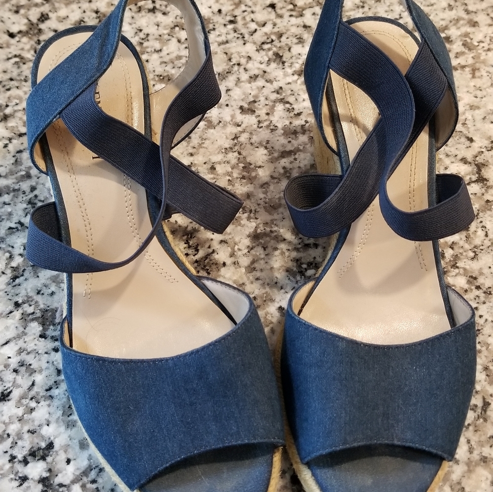 Ellen Tracy Espadrilles Wedge Sandals size 7 1/2